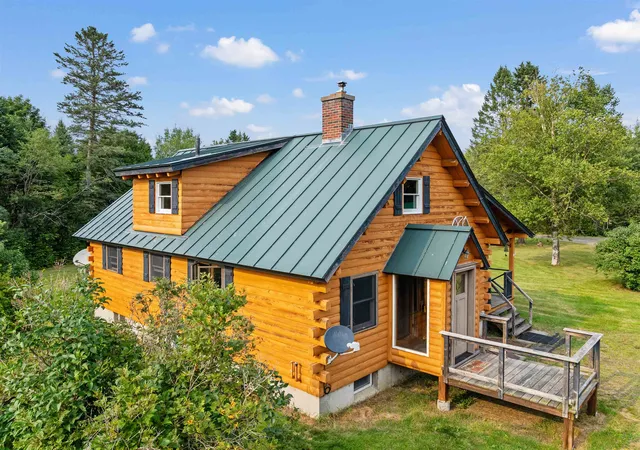 Photo 4 of Single family home for sale at 44 Dubeau Rd, Canaan, VT 05903 | MLS# 5104648 | Listing updated on 2026-09-04