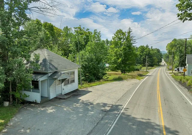 Photo 4 of Single family home for sale at 22 E Madison Rd, Madison, NH 03849 | MLS# 5104730 | Listing updated on 2026-10-08