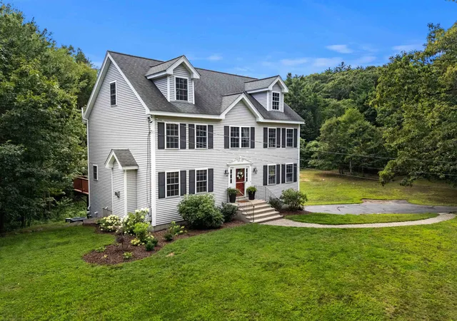 Photo 2 of Single family home for sale at 210 Jones Hill Rd, Ashby, MA 01431 | MLS# 5104921 | Listing updated on 2026-09-18
