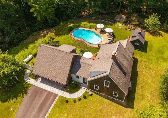 Photo 3 of Single family home for sale at 1539 Province Rd, Strafford, NH 03884 | MLS# 5104999 | Listing updated on 2026-09-06