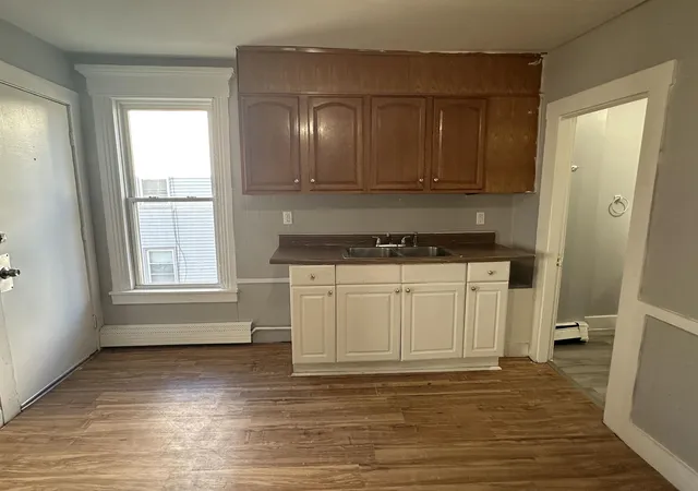 Photo 3 of Multi family home for sale at 305-309 Cedar St, Manchester, NH 03103 | MLS# 5105141 | Listing updated on 2026-10-27