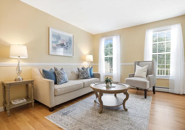 Photo 3 of Single family home for sale at 694 Walnut St, Manchester, NH 03104 | MLS# 5105284 | Listing updated on 2026-09-14