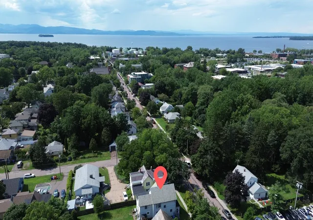 Photo 2 of Condo for sale at 433 1/2 Flynn Ave #2, Burlington, VT 05401 | MLS# 5105318 | Listing updated on 2026-09-15