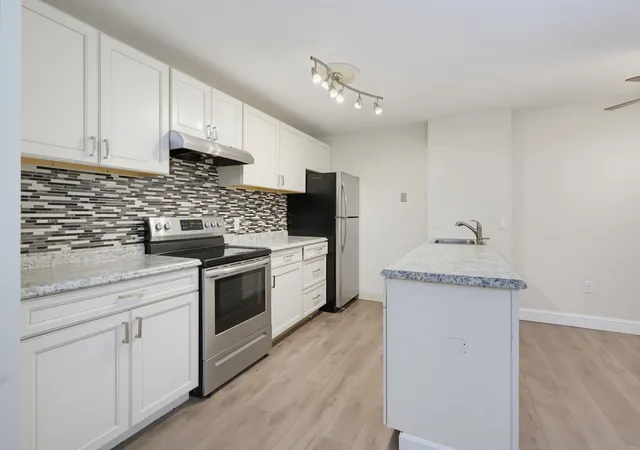 Photo 1 of Condo for sale at 120 Fisherville Rd #164, Concord, NH 03303 | MLS# 5105418 | Listing updated on 2026-10-10