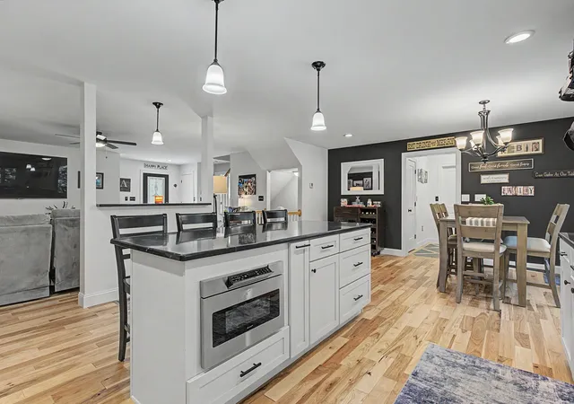 Photo 2 of Single family home for sale at 3 Chestnut Way, Lee, NH 03861 | MLS# 5105448 | Listing updated on 2026-10-13