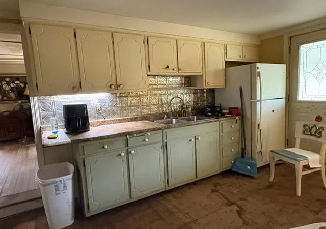Photo 2 of Single family home for sale at 493 Main Rd, Stamford, VT 05352 | MLS# 5105488 | Listing updated on 2026-09-15