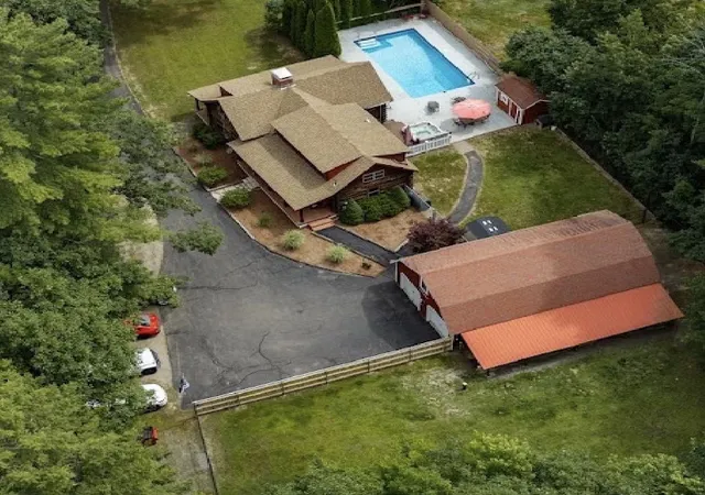 Photo 1 of Single family home for sale at 1166 New Hampshire Route 11 Route, Farmington, NH 03835 | MLS# 5105517 | Listing updated on 2026-10-18