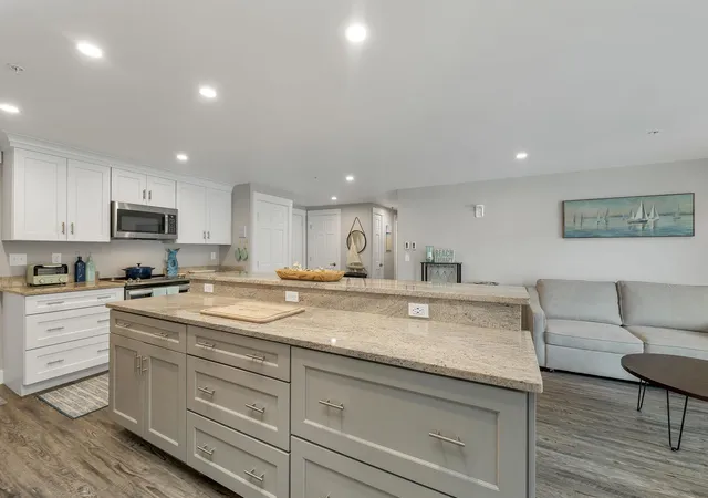 Photo 1 of Condo for sale at 407 Ocean Blvd #B10, Hampton, NH 03842 | MLS# 5105553 | Listing updated on 2026-09-08