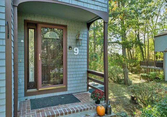 Photo 1 of Condo for sale at 9 Kipford Way, Nashua, NH 03063 | MLS# 5105554 | Listing updated on 2026-10-28