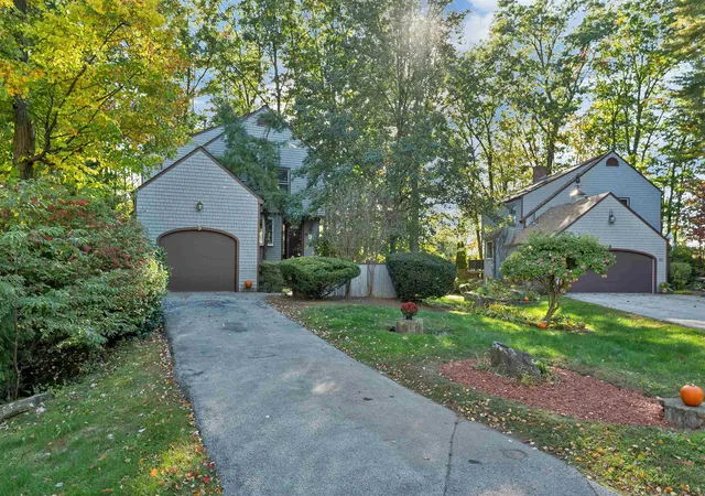 Photo 3 of Condo for sale at 9 Kipford Way, Nashua, NH 03063 | MLS# 5105554 | Listing updated on 2026-10-28