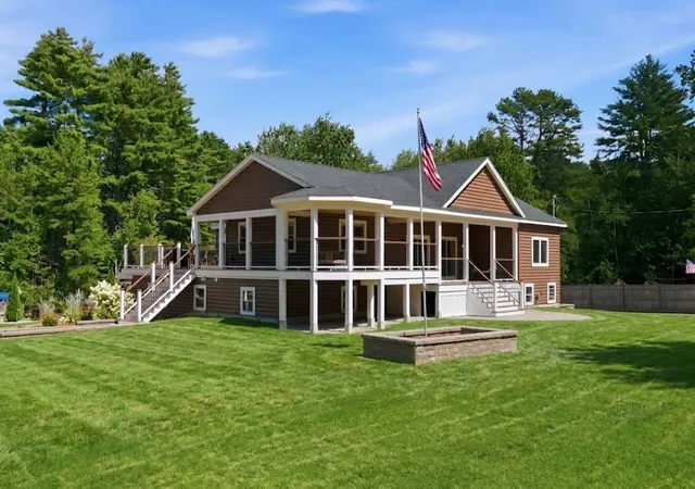Photo 3 of Single family home for sale at 32 Leavitt Rd, Center Ossipee, NH 03814 | MLS# 5105579 | Listing updated on 2026-10-01