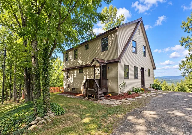 Photo 1 of Single family home for sale at 43 Cook Hl Rd, Alstead, NH 03602 | MLS# 5105709 | Listing updated on 2026-10-12