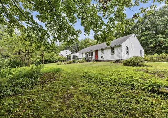 Single family home for sale at 311 Old Street Rd, Peterborough, NH 03458 | MLS# 5105816