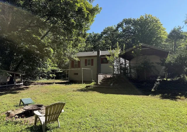 Photo 1 of Sale Pending at 4 Old Woodhill Rd, Bow, NH 03304 | MLS# 5105995 | Listing updated on 2026-10-05