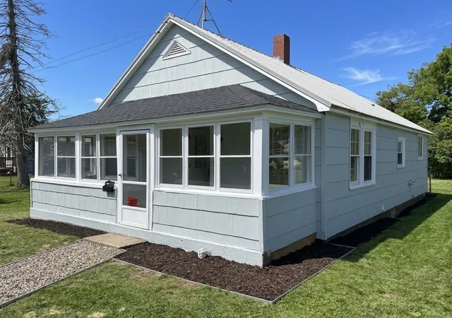 Photo 1 of Single family home for sale at 22 Pike Ave, Littleton, NH 03561 | MLS# 5106269 | Listing updated on 2026-10-14