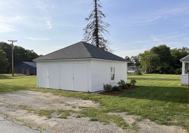 Photo 3 of Single family home for sale at 22 Pike Ave, Littleton, NH 03561 | MLS# 5106269 | Listing updated on 2026-10-14