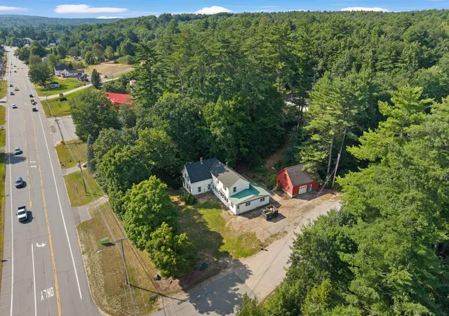 Photo 3 of Single family home for sale at 1 Ridgewood Cir, Epsom, NH 03234 | MLS# 5106304 | Listing updated on 2026-09-29