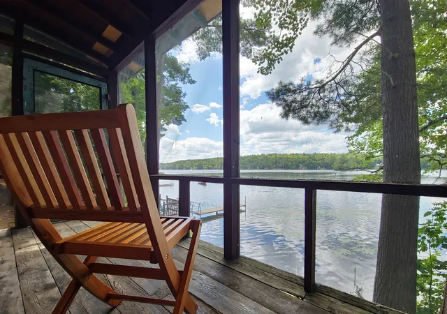 Photo 4 of Single family home for sale at 35 North Shore Rd, Sunapee, NH 03782 | MLS# 5106385 | Listing updated on 2026-09-23