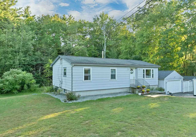 Photo 1 of Single family home for sale at 26 Brian St, Sandown, NH 03873 | MLS# 5106435 | Listing updated on 2026-09-16