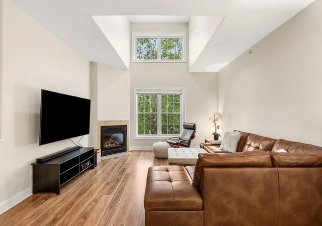 Photo 3 of Condo for sale at 17 Roundabout Wy #5, Manchester, NH 03102 | MLS# 5106635 | Listing updated on 2026-09-09