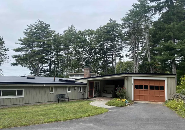 Photo 2 of Single family home for sale at 649 Jewett Rd, Hopkinton, NH 03229 | MLS# 5106980 | Listing updated on 2026-09-09