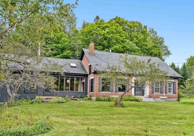 Single family home for sale at 3171 Brook Rd, Plainfield, VT 05667 | MLS# 5107066