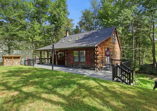 Single family home for sale at 12 Pine Rd, Middleton, NH 03887 | MLS# 5107089