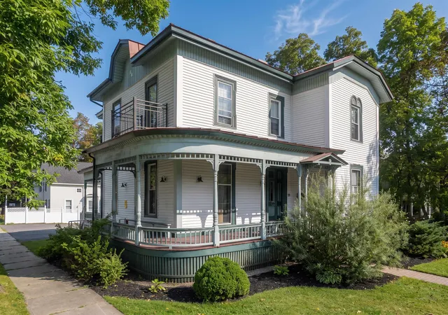 Photo 1 of Multi family home for sale at 92 Center St, Rutland City, VT 05701 | MLS# 5107335 | Listing updated on 2026-09-04