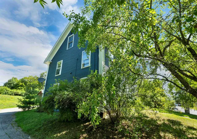 5th image of 15 Leavitt Rd, Pittsfield, NH 03263 | MLS# 5107423
