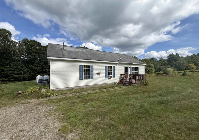 Photo 1 of Single family home for sale at 50 Lynn Hl Rd, Acworth, NH 03601 | MLS# 5107429 | Listing updated on 2026-09-10