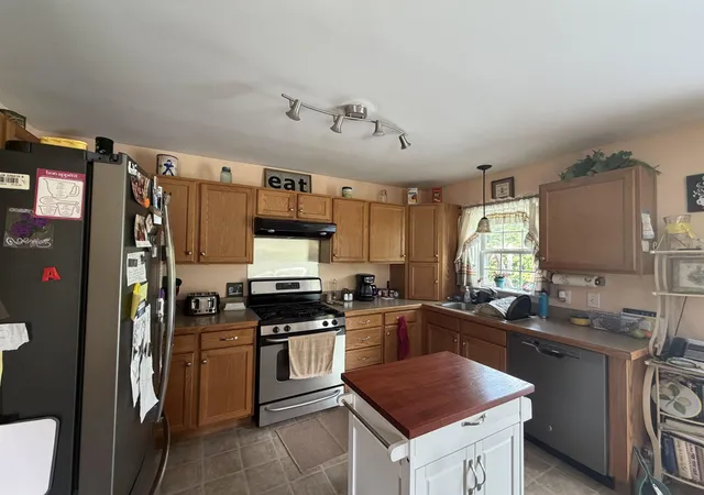 Photo 4 of Single family home for sale at 50 Lynn Hl Rd, Acworth, NH 03601 | MLS# 5107429 | Listing updated on 2026-09-10