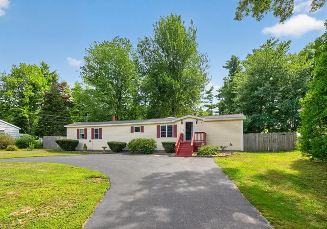 Photo 2 of Single family home for sale at 74 Long Hl Rd, Dover, NH 03820 | MLS# 5107430 | Listing updated on 2026-09-08