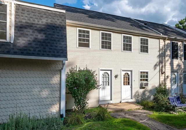 Photo 1 of Condo for sale at 8 Cricket Brk #8, Dover, NH 03820 | MLS# 5107502 | Listing updated on 2026-09-03