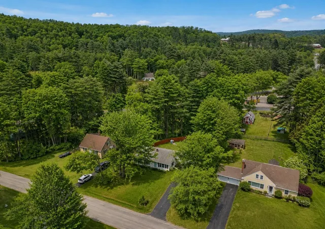 Photo 4 of Single family home for sale at 20 Batchelder Ave, West Lebanon, NH 03784 | MLS# 5107504 | Listing updated on 2026-09-08