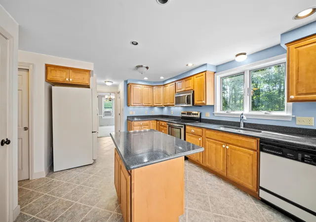 Photo 3 of Single family home for sale at 18 Garrison Ln, Madbury, NH 03823 | MLS# 5107604 | Listing updated on 2026-09-09