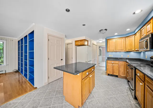 Photo 3 of Single family home for sale at 18 Garrison Ln, Madbury, NH 03823 | MLS# 5107604 | Listing updated on 2026-09-09