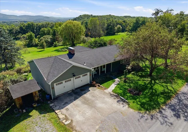 Photo 3 of Single family home for sale at 66 Crosier Private Rd, Shaftsbury, VT 05262 | MLS# 5107608 | Listing updated on 2026-09-28