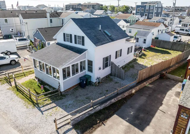 Photo 3 of Single family home for sale at 61 Is Path, Hampton, NH 03842 | MLS# 5107612 | Listing updated on 2026-09-14