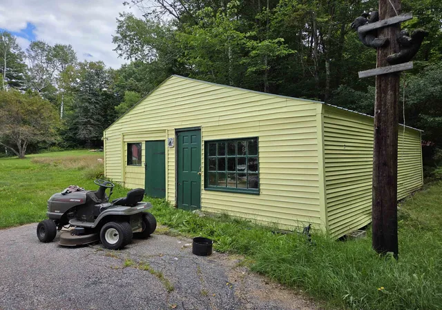 Photo 3 of Single family home for sale at 765 Lancaster Rd, Northumberland, NH 03584 | MLS# 5107615 | Listing updated on 2026-10-13