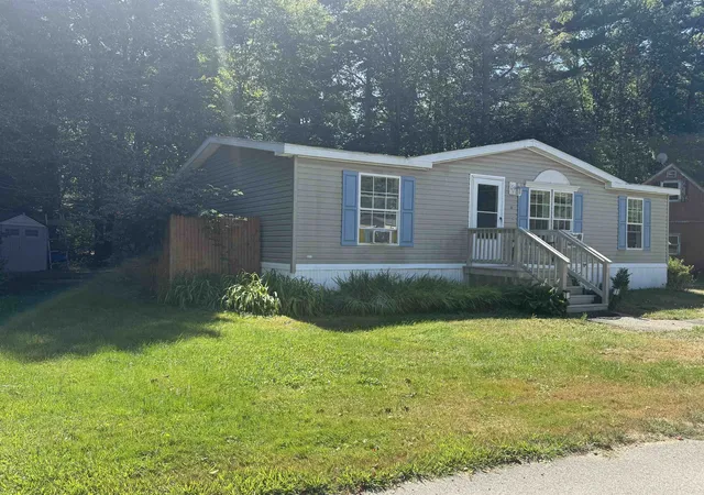 Photo 1 of Single family home for sale at 51 Hemlock Hvn #51, Hampton, NH 03842 | MLS# 5107620 | Listing updated on 2026-09-27