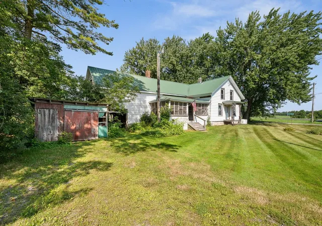 Photo 3 of Single family home for sale at 1114 Jersey St S, Addison, VT 05491 | MLS# 5107630 | Listing updated on 2026-09-09