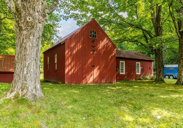 Photo 4 of Sale Pending at 181 W Lake Rd, Fitzwilliam, NH 03447 | MLS# 5107634 | Listing updated on 2026-09-08