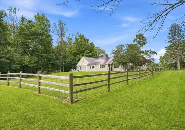 Photo 2 of Single family home for sale at 247 Middle Winchendon Rd, Rindge, NH 03461 | MLS# 5107635 | Listing updated on 2026-09-17