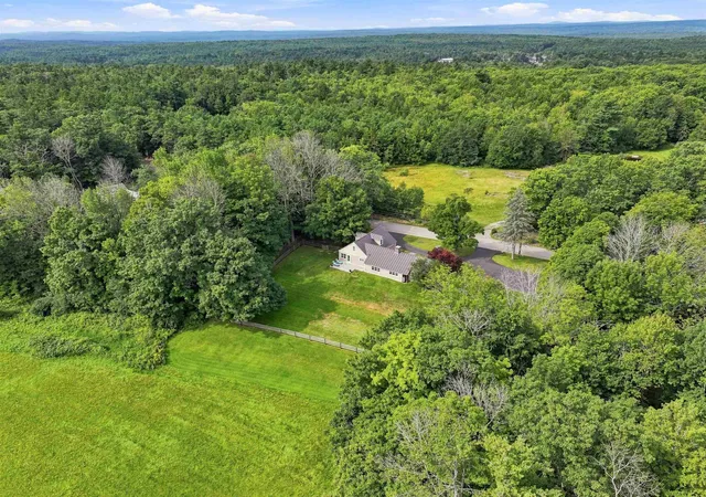Photo 3 of Single family home for sale at 247 Middle Winchendon Rd, Rindge, NH 03461 | MLS# 5107635 | Listing updated on 2026-09-17