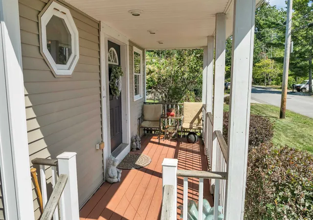 Photo 3 of Single family home for sale at 17 Manor Rd, Concord, NH 03303 | MLS# 5107643 | Listing updated on 2026-09-18