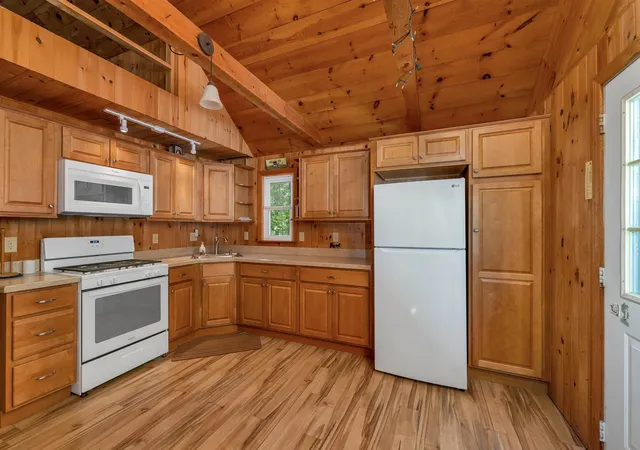 Photo 3 of Single family home for sale at 10 Patty Pl, Sanbornville, NH 03872 | MLS# 5107652 | Listing updated on 2026-09-03