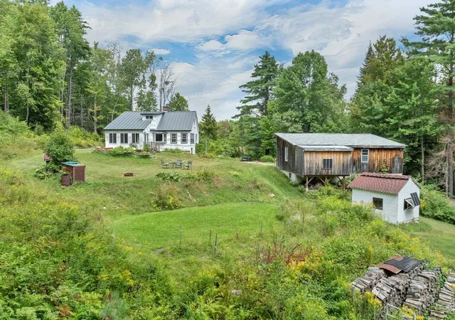 Photo 1 of Single family home for sale at 533 Ellsworth Hl Rd, Campton, NH 03223 | MLS# 5107655 | Listing updated on 2026-09-17