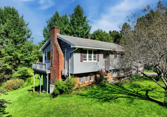 Single family home for sale at 387 Wilmouth Hl Rd, Cuttingsville, VT 05738 | MLS# 5107656