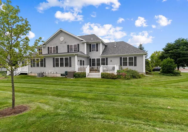 Photo 1 of Townhouse for sale at 54 Old Schoolhouse Rd, South Burlington, VT 05403 | MLS# 5107671 | Listing updated on 2026-09-17