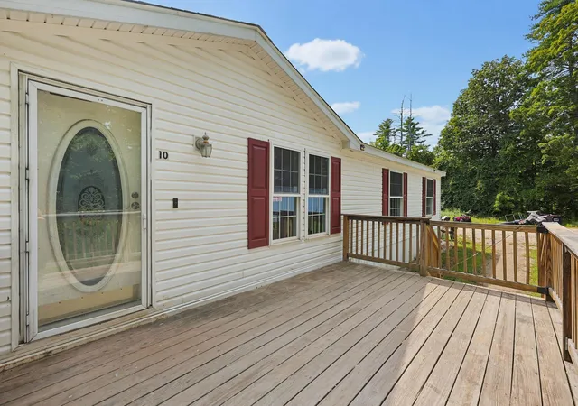 Photo 2 of Single family home for sale at 10 Davis Ln, New Boston, NH 03070 | MLS# 5107673 | Listing updated on 2026-09-05